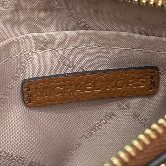 MICHAEL KORS Adele Brown Leather Zip Up Key Ring ID Wallet 5” X 3.5” - Picture 7 of 11